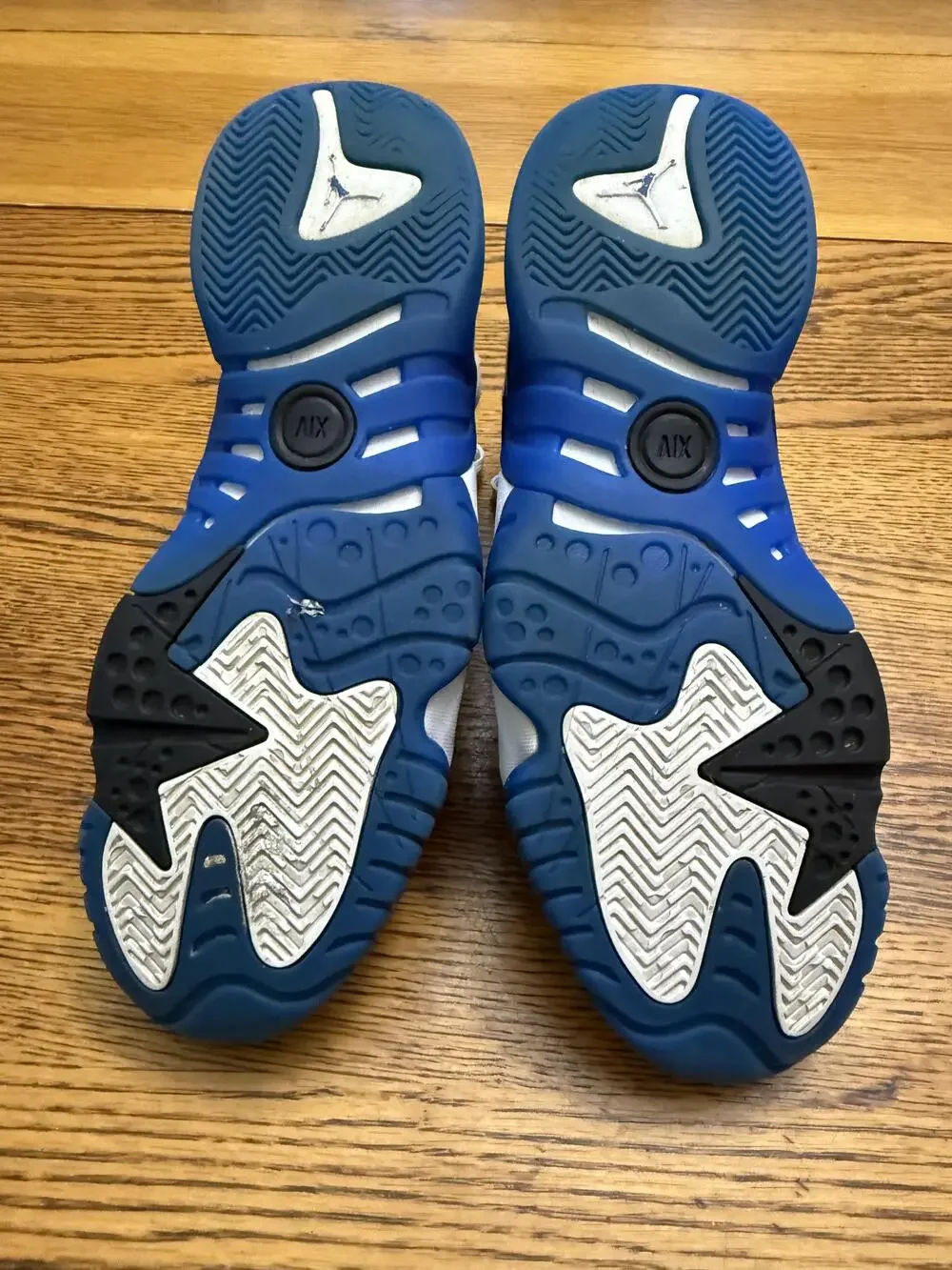 Jordan Two Trey Shoes Mens Size 10 Basketball DO1925-140 Retro Sneaker Classic